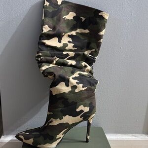 Camouflage Stiletto Boots (with earrings)